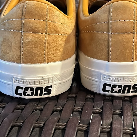 Converse One Star Pro Ox Men 8 women 10.5 Casual Skate Shoe  Sneakers - Picture 6 of 12